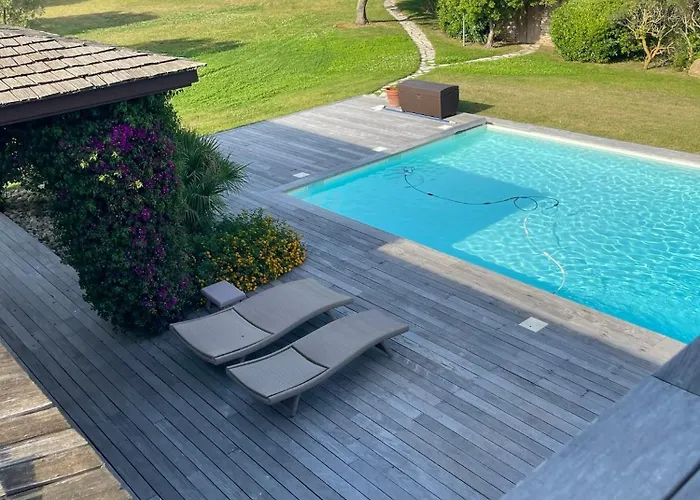 Lavezzi Villa Bonifacio (Corsica)